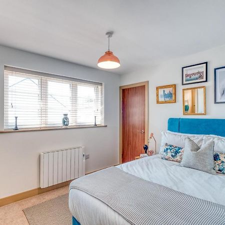 Gorgeous 1-Bed City Apartment, Sleeps 4 Worcester Exterior photo